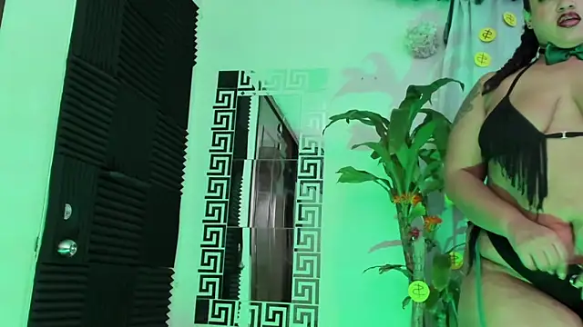 Snapshot of HannaMiills@xh chatting on 03-19-26, 03:16 HannaMiillsxh online show from 03-19-26, 03:16