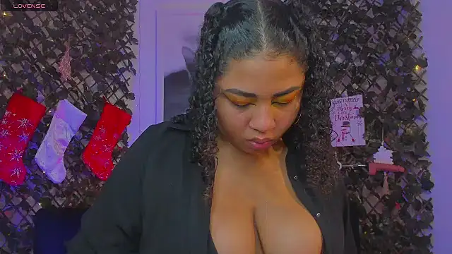 Snapshot of 420Geminis chatting on 02-12-25, 12:37 420Geminis online show from 02-12-25, 12:37