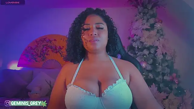 Snapshot of 420Geminis chatting on 12-20-25, 05:47 420Geminis online show from 12-20-25, 05:47