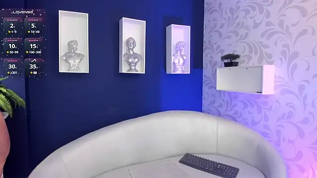 Snapshot of Amaraa_Lewis chatting on 03-22-25, 12:14 Amaraa Lewis online show from 03-22-25, 12:14