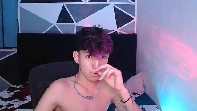 littlextreme online show from 12-10-24, 06:33