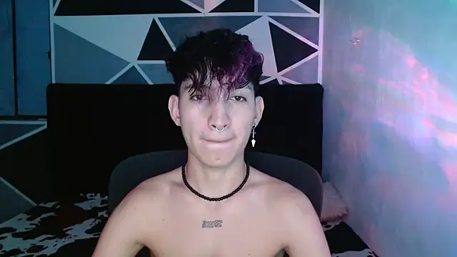 littlextreme online show from 12-13-24, 01:37