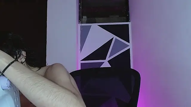 littlextreme online show from 03-23-26, 01:42