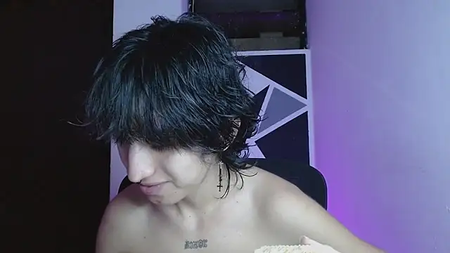 littlextreme online show from 04-10-26, 03:23