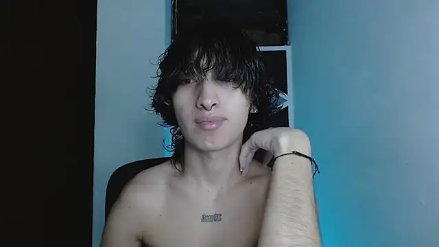 littlextreme online show from 05-27-26, 02:52