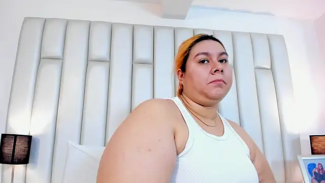 aandreaperez online show from 02-10-25, 11:46