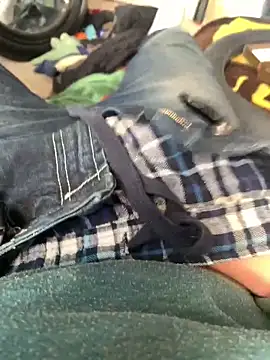 Hugetings online show from 03-05-26, 10:50