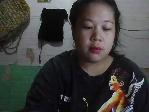 hotsexylyn online show from 12-18-25, 03:45