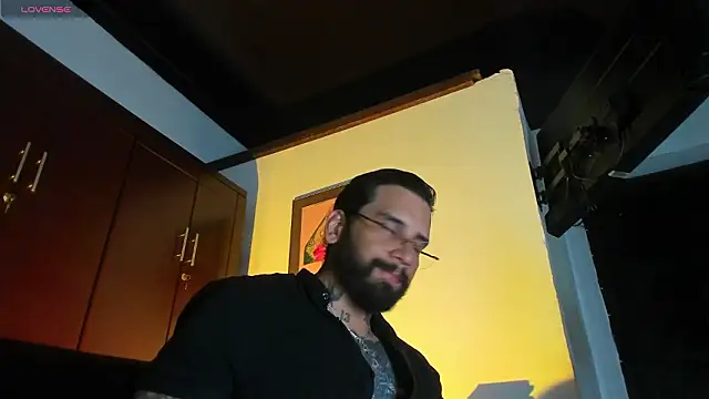 CamiloGray  online show from 02-03-26, 02:11