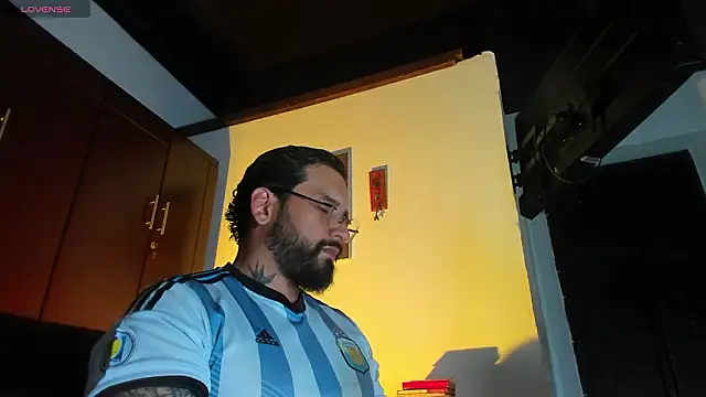 CamiloGray  online show from 02-19-26, 02:46