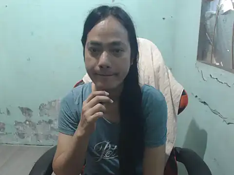 Snapshot of itsmacky4u chatting on 05-19-26, 03:35 itsmacky4u online show from 05-19-26, 03:35