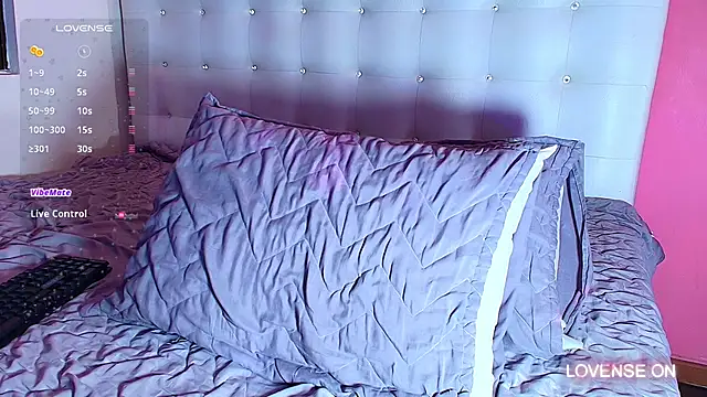 Snapshot of hornyhousekeeper_ chatting on 12-05-24, 01:06 hornyhousekeeper online show from 12-05-24, 01:06