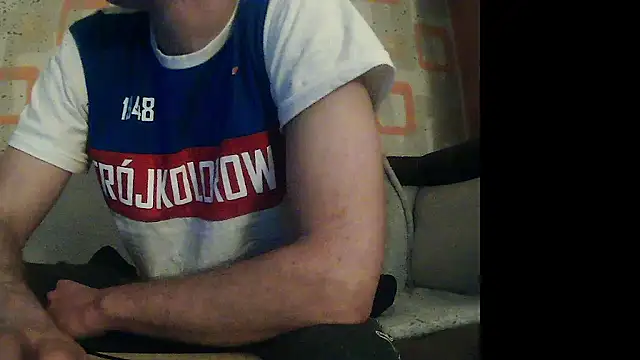 Snapshot of Dzutt chatting on 01-12-25, 04:42 Dzutt online show from 01-12-25, 04:42