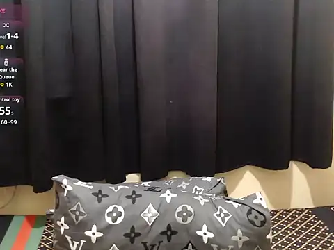 x brittany x online show from 04-12-26, 02:22