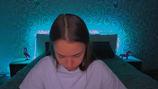 AlexaBarkley online show from 12-16-24, 03:19