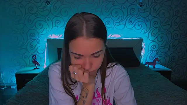 AlexaBarkley online show from 12-16-24, 06:21