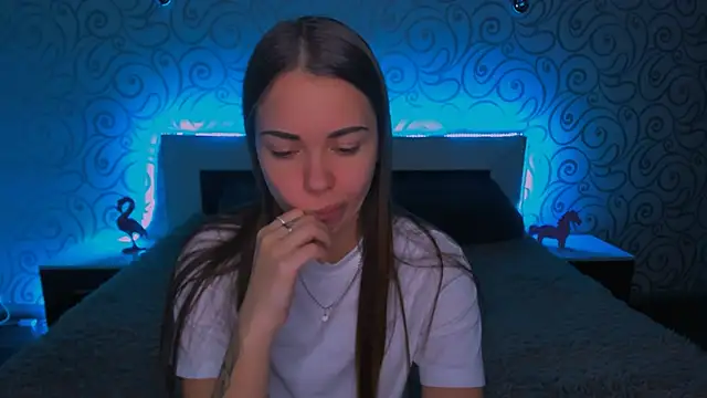 AlexaBarkley online show from 12-22-24, 06:28