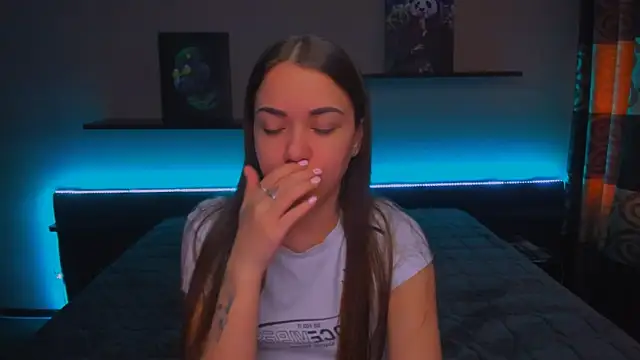 AlexaBarkley online show from 01-28-25, 03:15