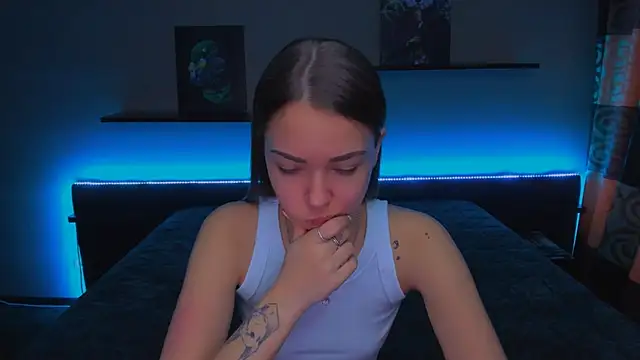 AlexaBarkley online show from 02-07-25, 03:12