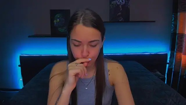 AlexaBarkley online show from 03-07-25, 03:19