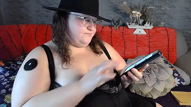 ThickBones online show from 10-29-25, 12:40