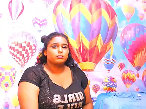 Snapshot of Indianfairy99 chatting on 01-16-25, 10:12 Indianfairy99 online show from 01-16-25, 10:12