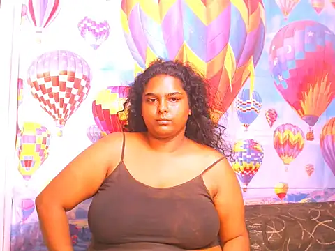 Snapshot of Indianfairy99 chatting on 02-04-25, 12:29 Indianfairy99 online show from 02-04-25, 12:29