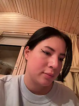 clairewntr online show from 12-30-24, 09:50