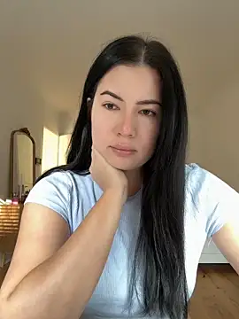 clairewntr online show from 01-21-25, 12:29