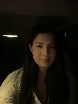 clairewntr online show from 02-20-25, 01:19