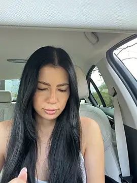 clairewntr online show from 04-04-26, 12:02