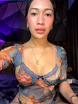 Snapshot of Jasmine_Elcock chatting on 09-25-25, 02:37 Jasmine Elcock online show from 09-25-25, 02:37