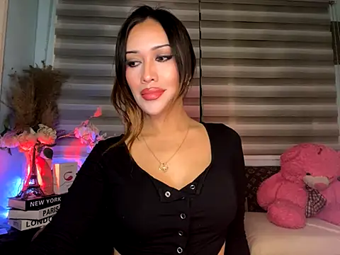 Snapshot of Jasmine_Elcock chatting on 10-26-25, 07:42 Jasmine Elcock online show from 10-26-25, 07:42