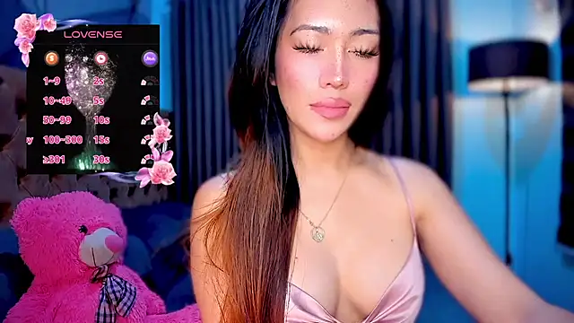 Snapshot of Jasmine_Elcock chatting on 02-09-26, 04:44 Jasmine Elcock online show from 02-09-26, 04:44
