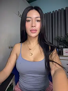 Snapshot of Jasmine_Elcock chatting on 07-21-26, 03:47 Jasmine Elcock online show from 07-21-26, 03:47