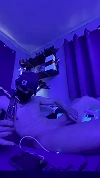 Cloudd Kingg Iceyyy online show from 03-19-26, 12:53