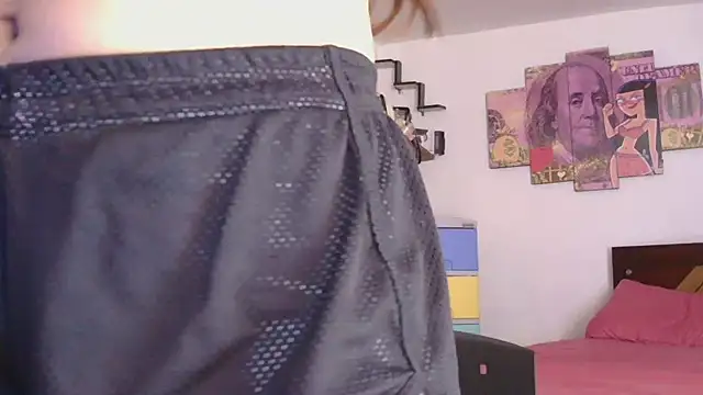 Snapshot of natty_01 chatting on 02-16-25, 11:38 natty 01 online show from 02-16-25, 11:38