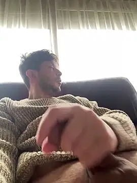 Snapshot of Taxidriver1988 chatting on 01-17-25, 01:35 Taxidriver1988 online show from 01-17-25, 01:35