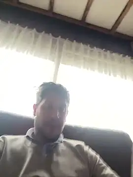 Snapshot of Taxidriver1988 chatting on 02-05-25, 09:46 Taxidriver1988 online show from 02-05-25, 09:46