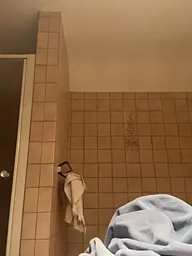 Snapshot of Taxidriver1988 chatting on 03-21-25, 07:24 Taxidriver1988 online show from 03-21-25, 07:24