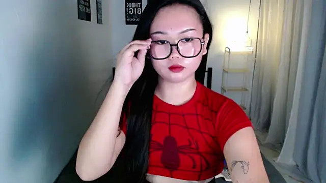 Snapshot of Vivorey_Leighn chatting on 07-05-26, 05:31 Vivorey Leighn online show from 07-05-26, 05:31