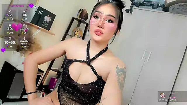 Icon1c LiLy online show from 10-30-25, 06:08