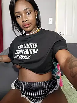 HoneyDropsX online show from 10-25-25, 08:22