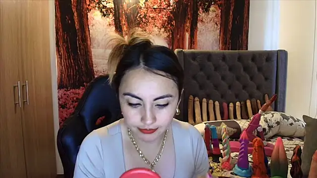 sofia23dirty online show from 11-29-25, 06:11