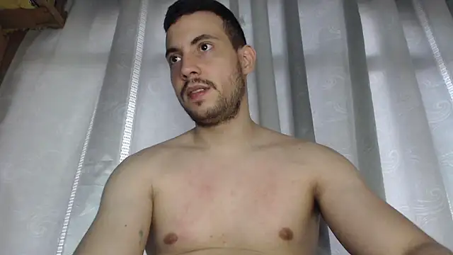 Snapshot of Armando_2002 chatting on 02-16-25, 09:16 Armando 2002 online show from 02-16-25, 09:16