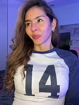 Snapshot of RouseColins chatting on 02-22-25, 12:27 RouseColins online show from 02-22-25, 12:27