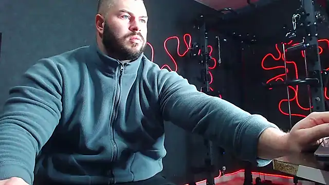 muscularjohnforuX online show from 02-11-26, 08:52