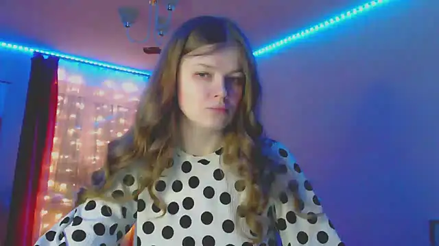 Snapshot of Klementa chatting on 12-21-24, 05:07 Klementa online show from 12-21-24, 05:07