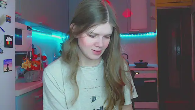 Snapshot of Klementa chatting on 02-07-25, 09:15 Klementa online show from 02-07-25, 09:15