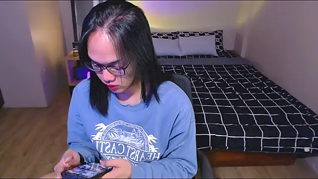 Ur temptress sam online show from 01-18-25, 03:27